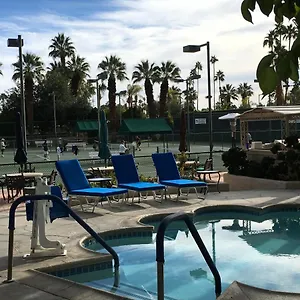 getaways-at-palm-springs-tennis-club-92262.palm-springs-ca-hotels.com/