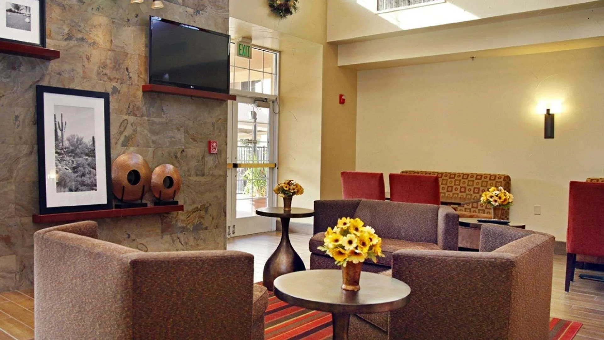 Hampton Inn & Suites Phoenix/Scottsdale Hotel
