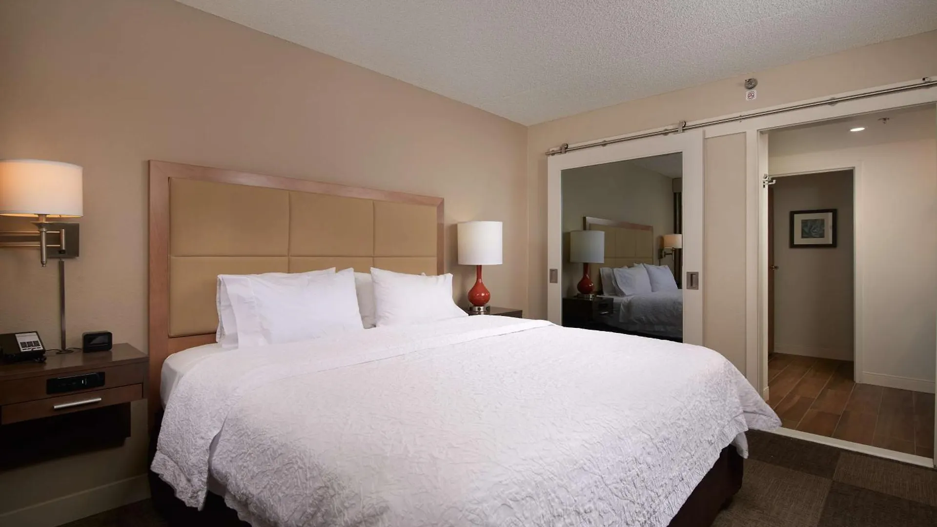 Hampton Inn & Suites Phoenix/Scottsdale 3*, Scottsdale United States