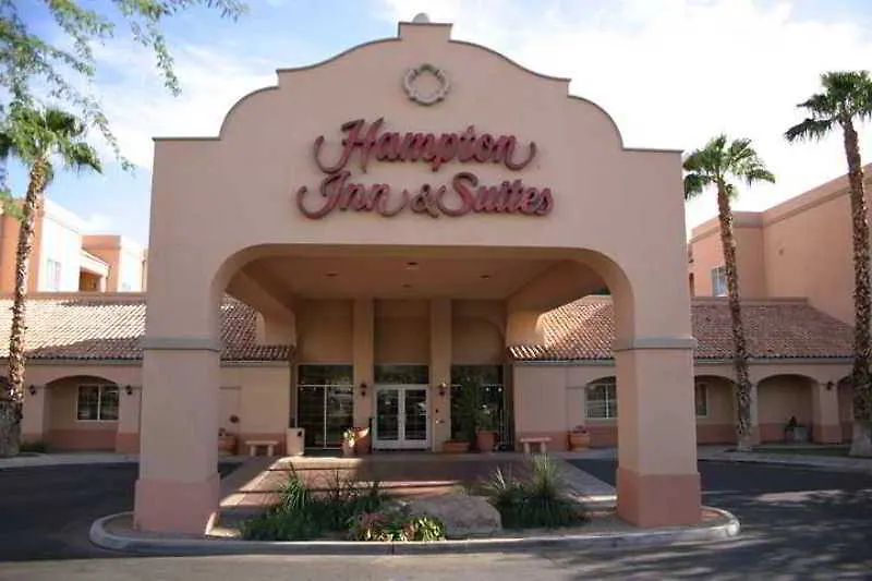 Hampton Inn & Suites Phoenix/Scottsdale 3*, Scottsdale
